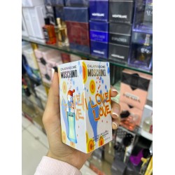 Moschino I Love Love Edp Kadın Parfümü 38 Ml